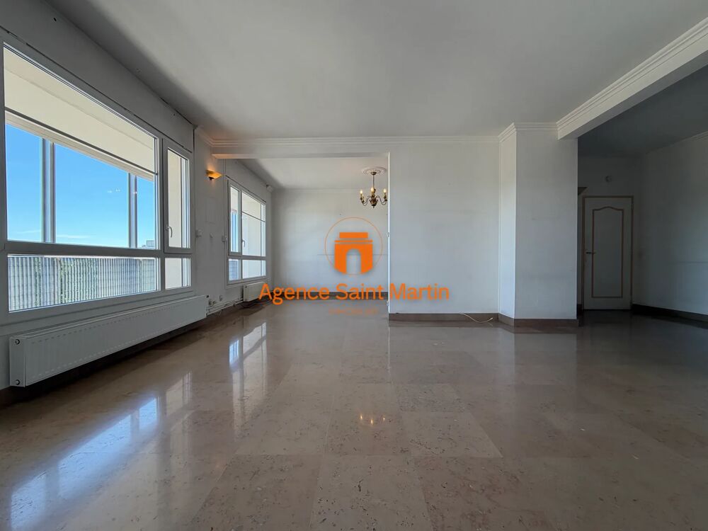Appartement Montelimar avec vue dégagée, Garage et Cave