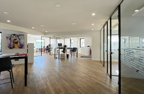 Bureaux axe passant 685000 26200 Montélimar