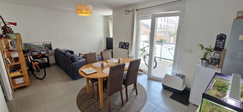 Appartement avec terrasse et parking
