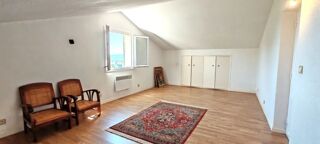  Maison à vendre 8 pièces 220 m²