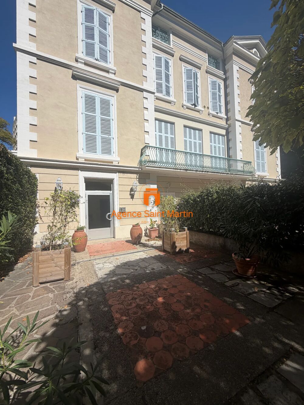 Appartement 4 pièces 106 m² · à Montélimar · 106 m² · 175 000 €