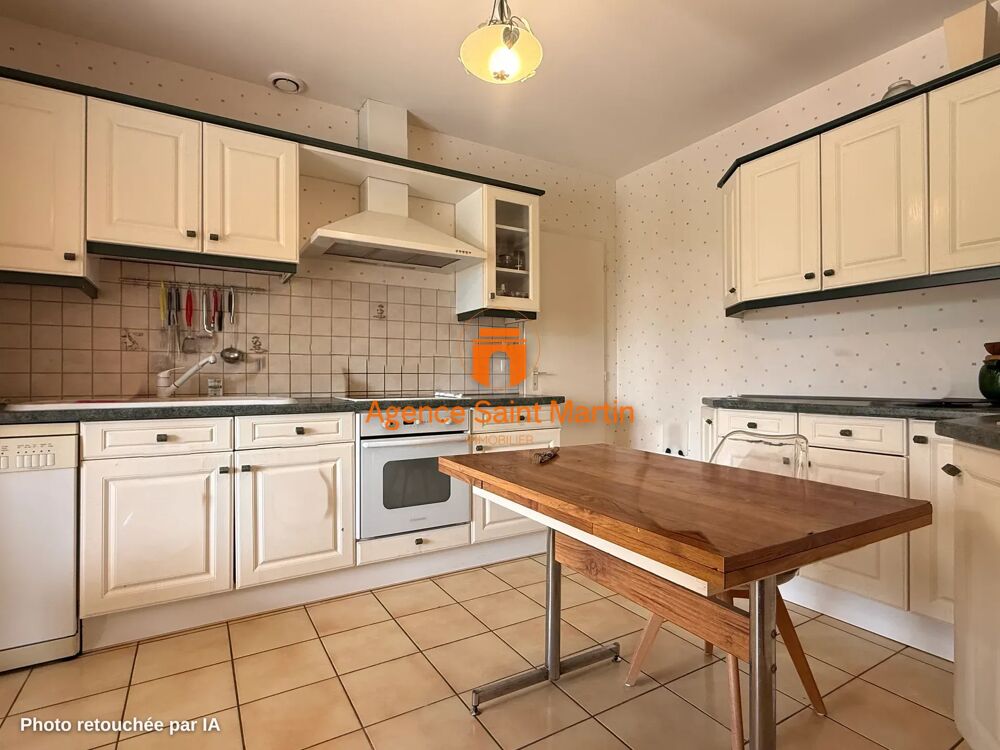 Vente Maison BIEN RARE ! Maison de 120m² de plain pied, 4 Chambres, Piscine Sauzet