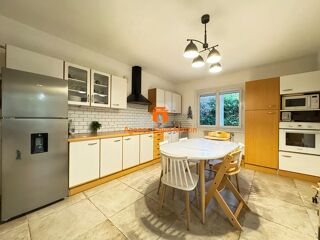  Maison à vendre 7 pièces 166 m²