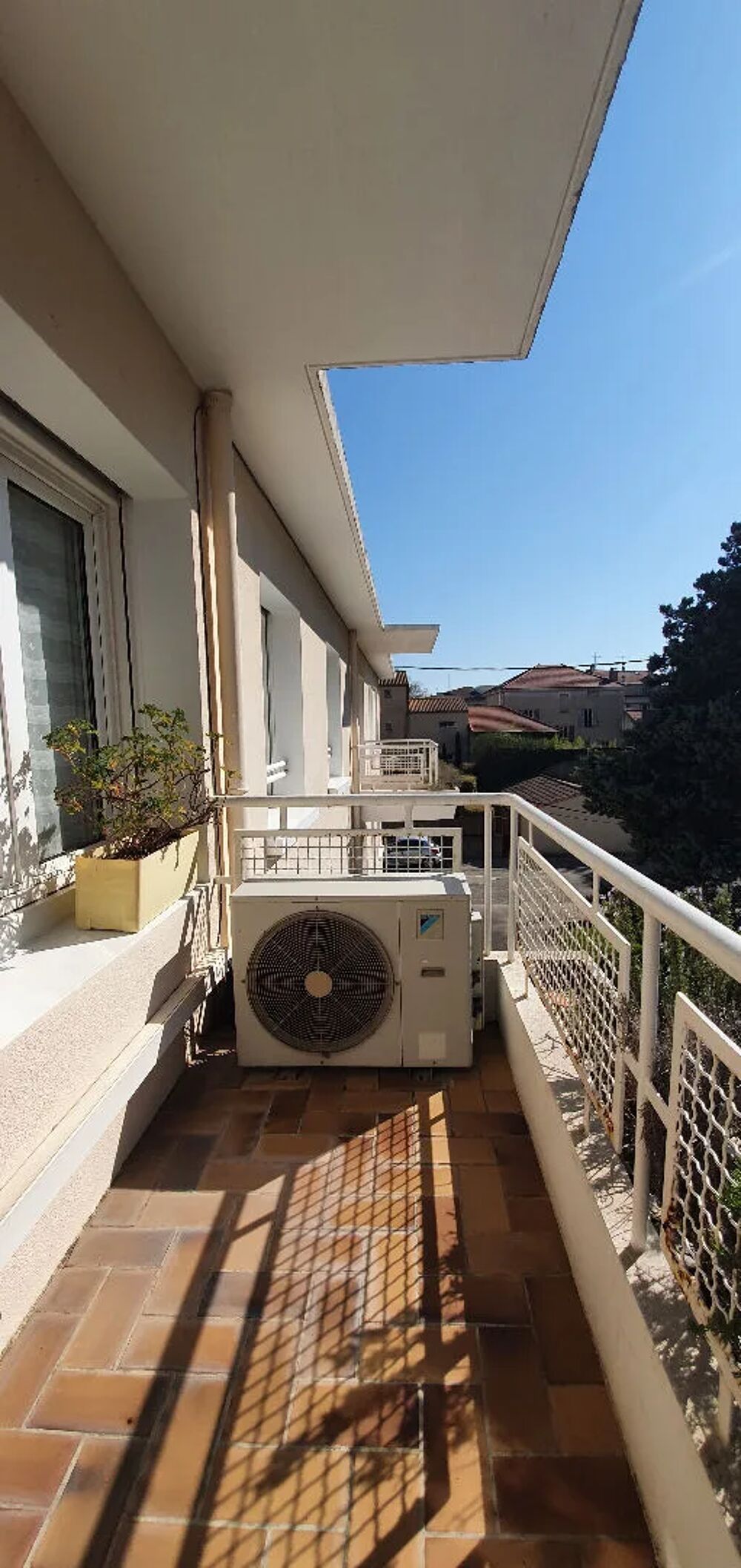 Vente Immeuble Immeuble Montelimar 15 pièce(s) 450 m2 Montelimar