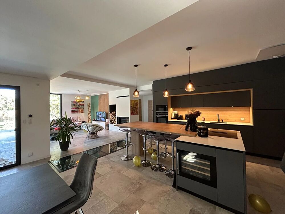 à vendre  Maison Montélimar (26200)