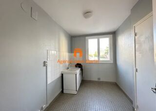  Appartement à louer 3 pièces 57 m²
