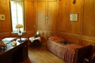  Maison à vendre 15 + pièces 550 m²