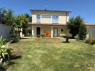  Maison à vendre 7 pièces 218 m²