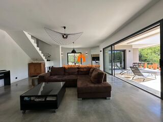  Maison à vendre 6 pièces 160 m²