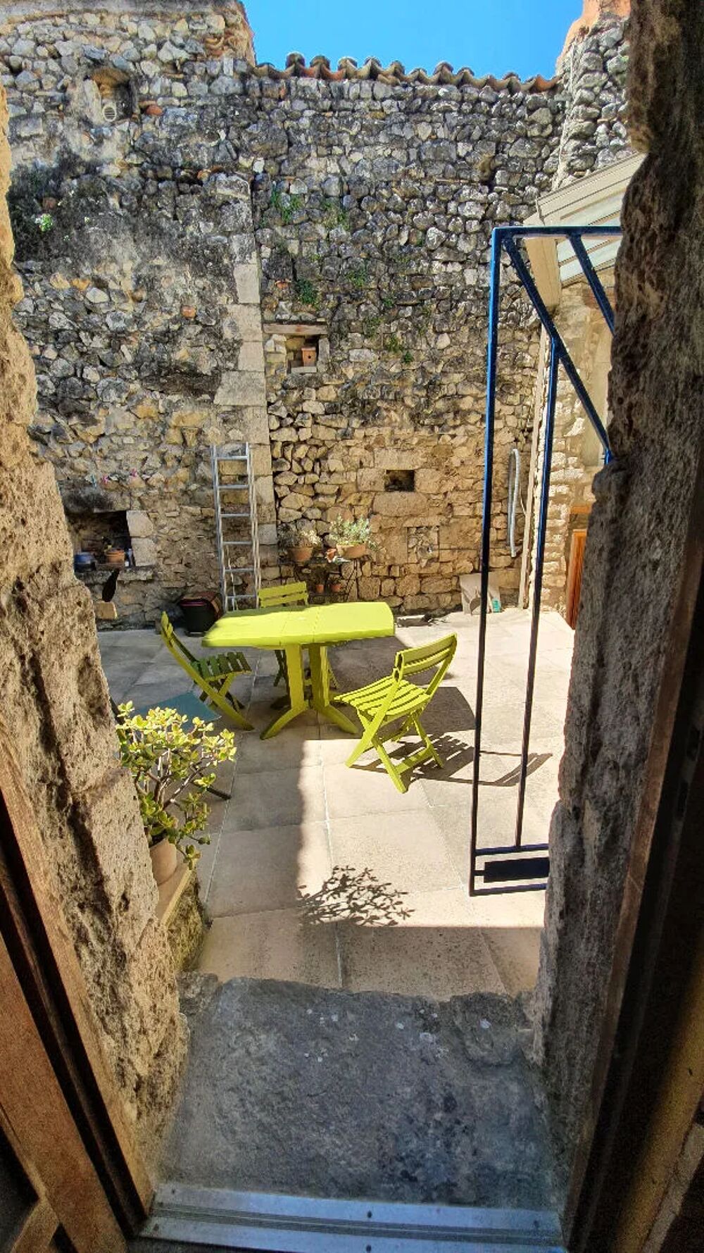 Vente Maison Maison Chateauneuf Du Rhone 4 pièce(s) 100 m2 Chateauneuf du rhone