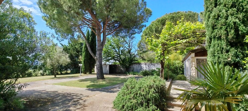 Propriété de charme en pleine campagne avec parc arboré et grande grange