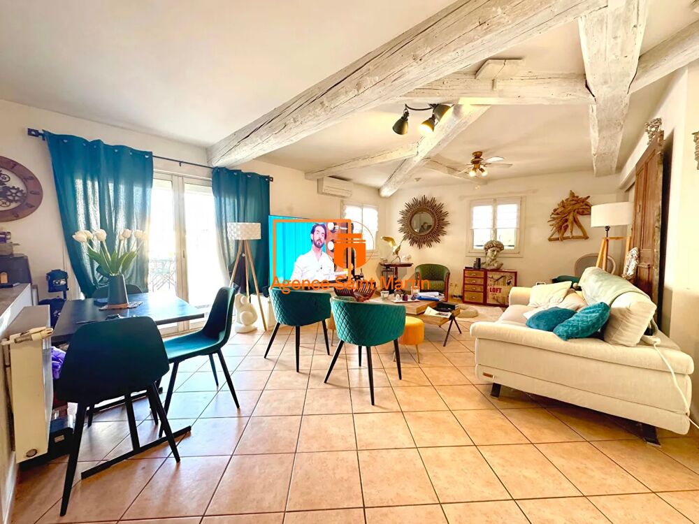 Charmant T3 avec grande terrasse, parking et cave, dans bâtisse de caractère avec ascenseur