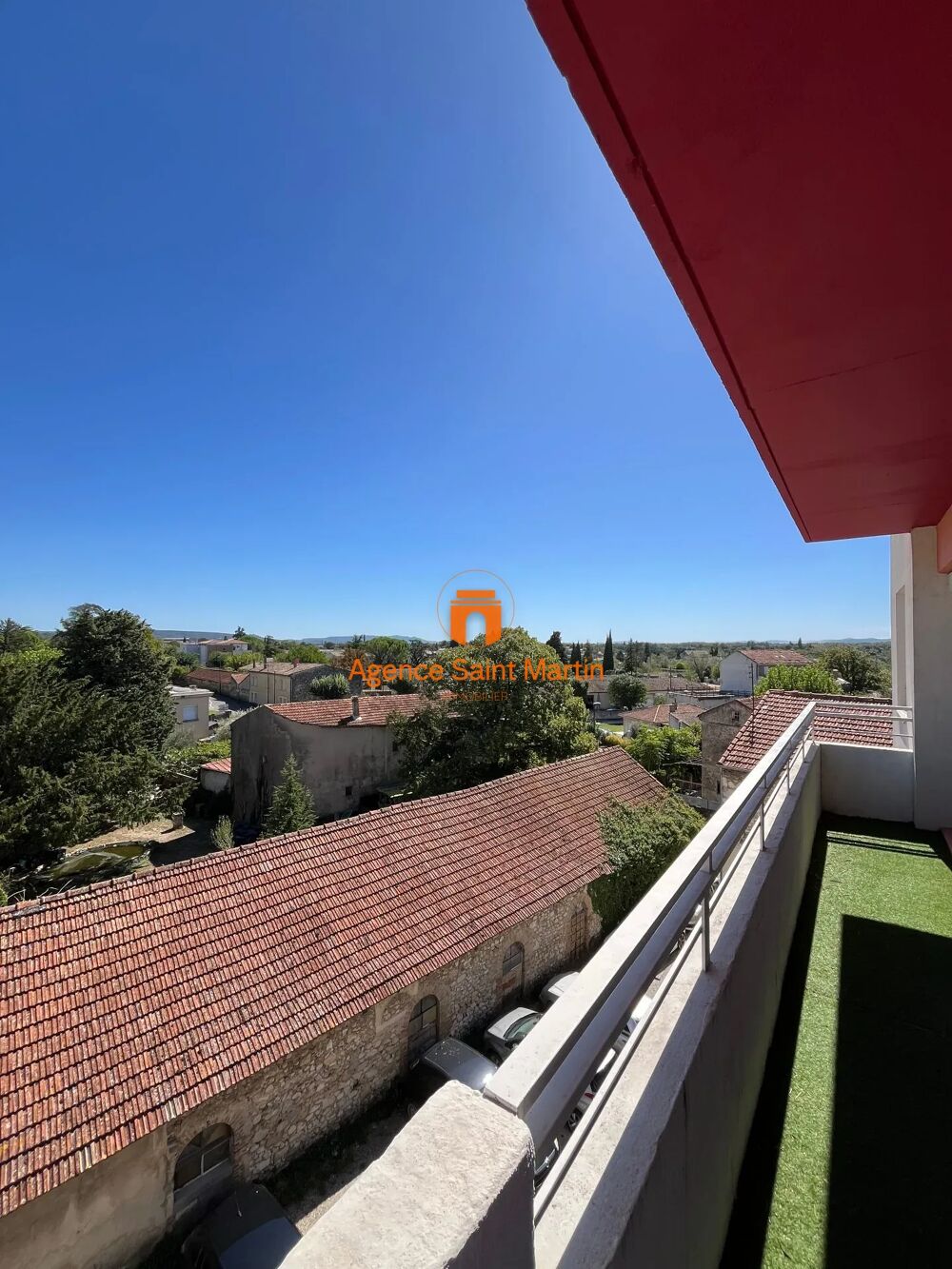 Location Appartement Bel appartement T3 avec vue dégagée Donzere