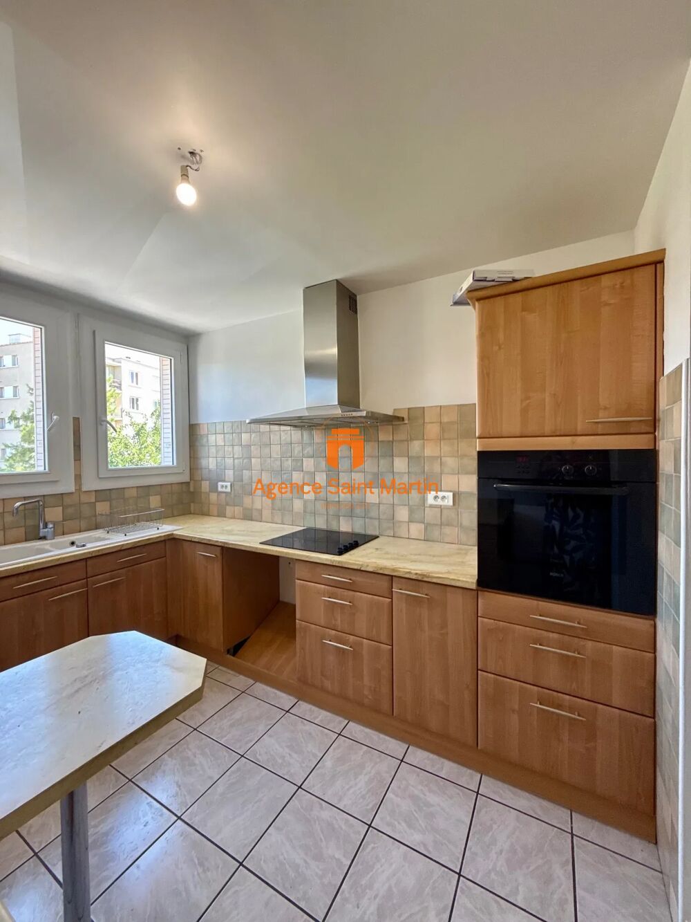 Location Appartement Appartement T3 avec Balcon - proche des commodités Montélimar