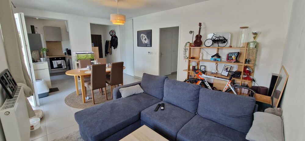 Appartement avec terrasse et parking