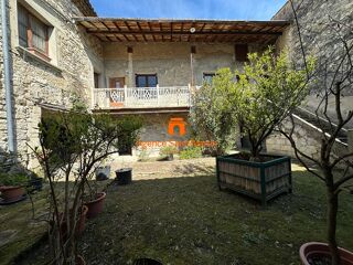  Maison à vendre 12 pièces 124 m²