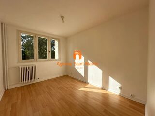  Appartement à louer 3 pièces 57 m²