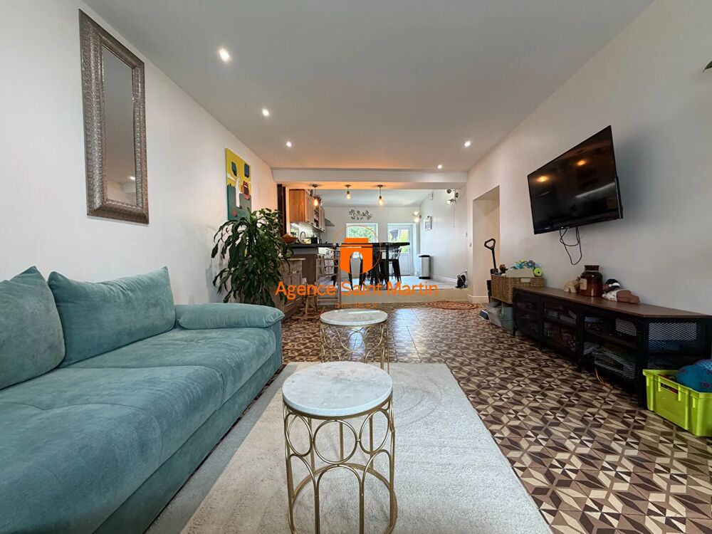 Vente Maison Belle Maison de Village entièrement rénovée avec Garage et Jardin Ancône