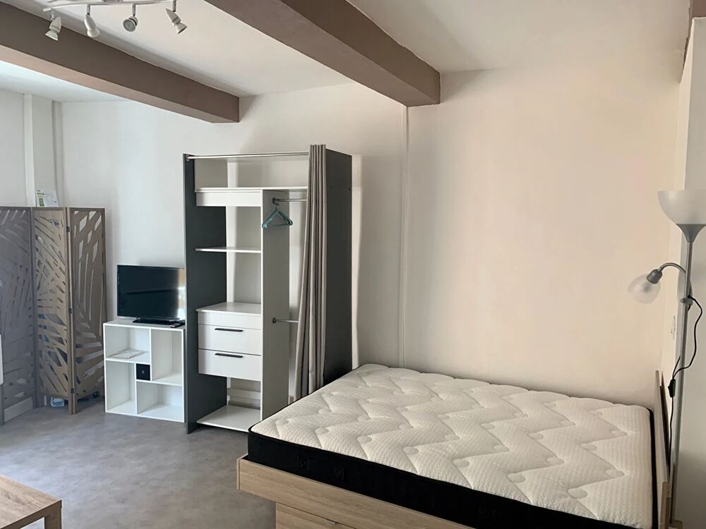 Location Appartement STUDIO CENTRE VILLE MONTELIMAR Montélimar
