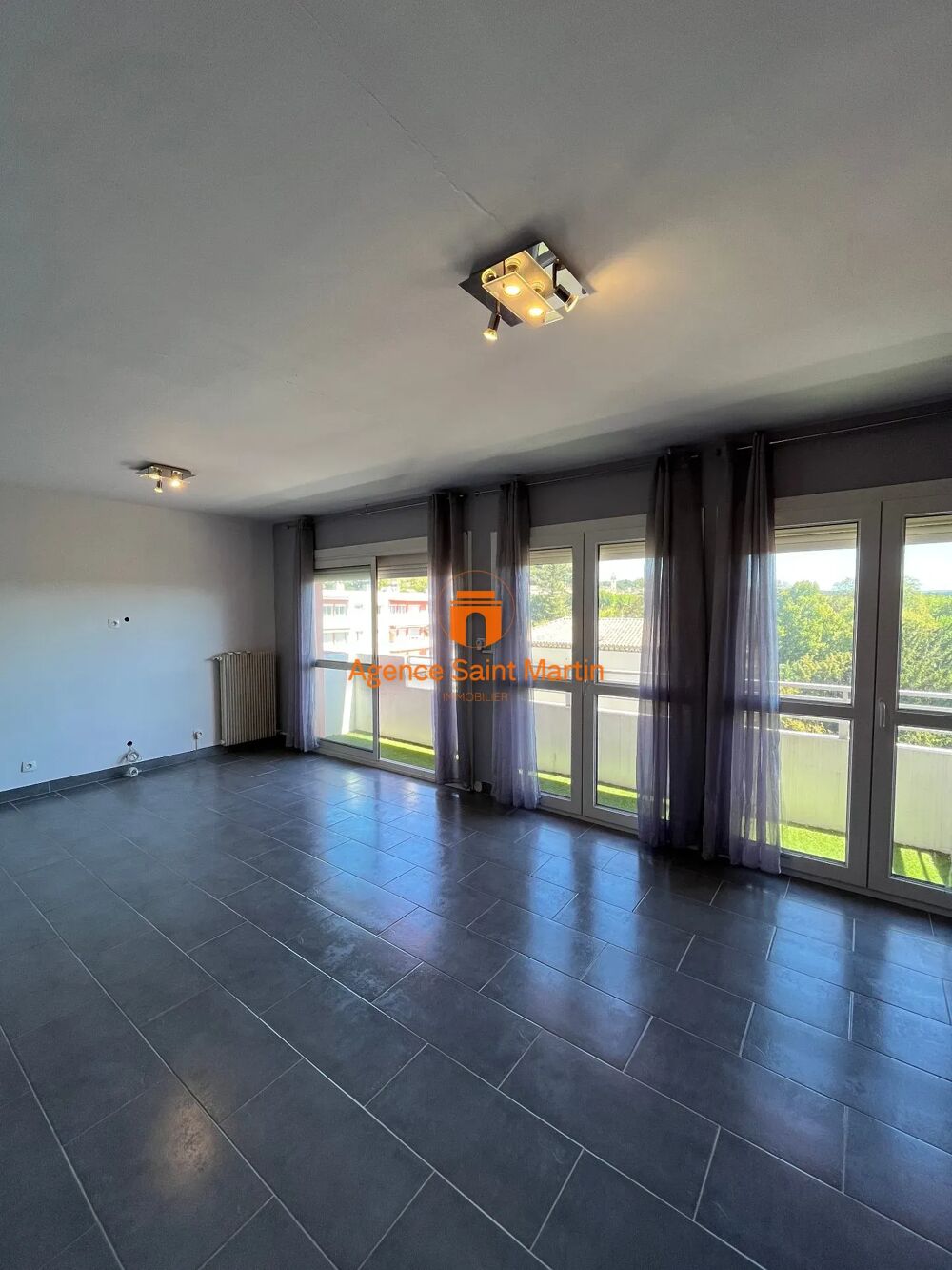 Location Appartement Bel appartement T3 avec vue dégagée Donzere