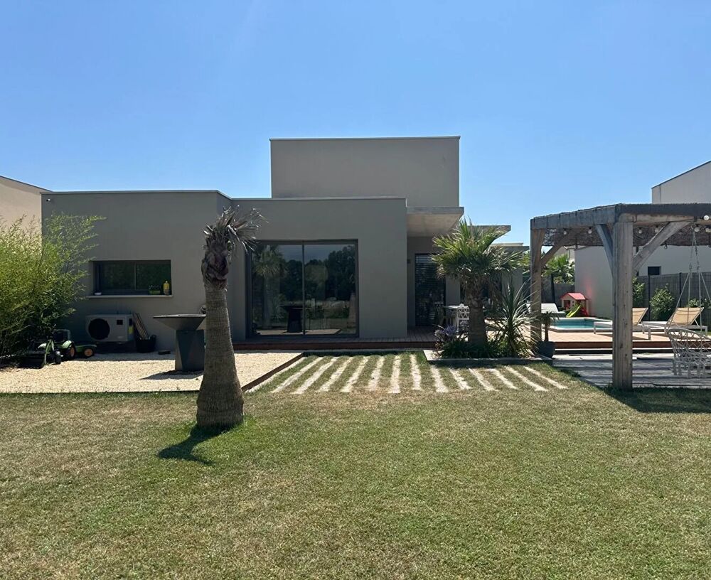 à vendre  Maison Montélimar (26200)