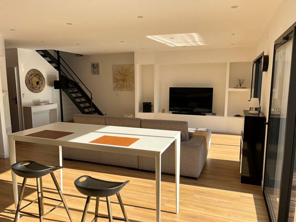 Vente Maison Montélimar, Quartier prisé des Champs, Villa récente en parfait état d entretien Montélimar