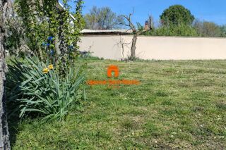  Terrain à vendre 668 m²