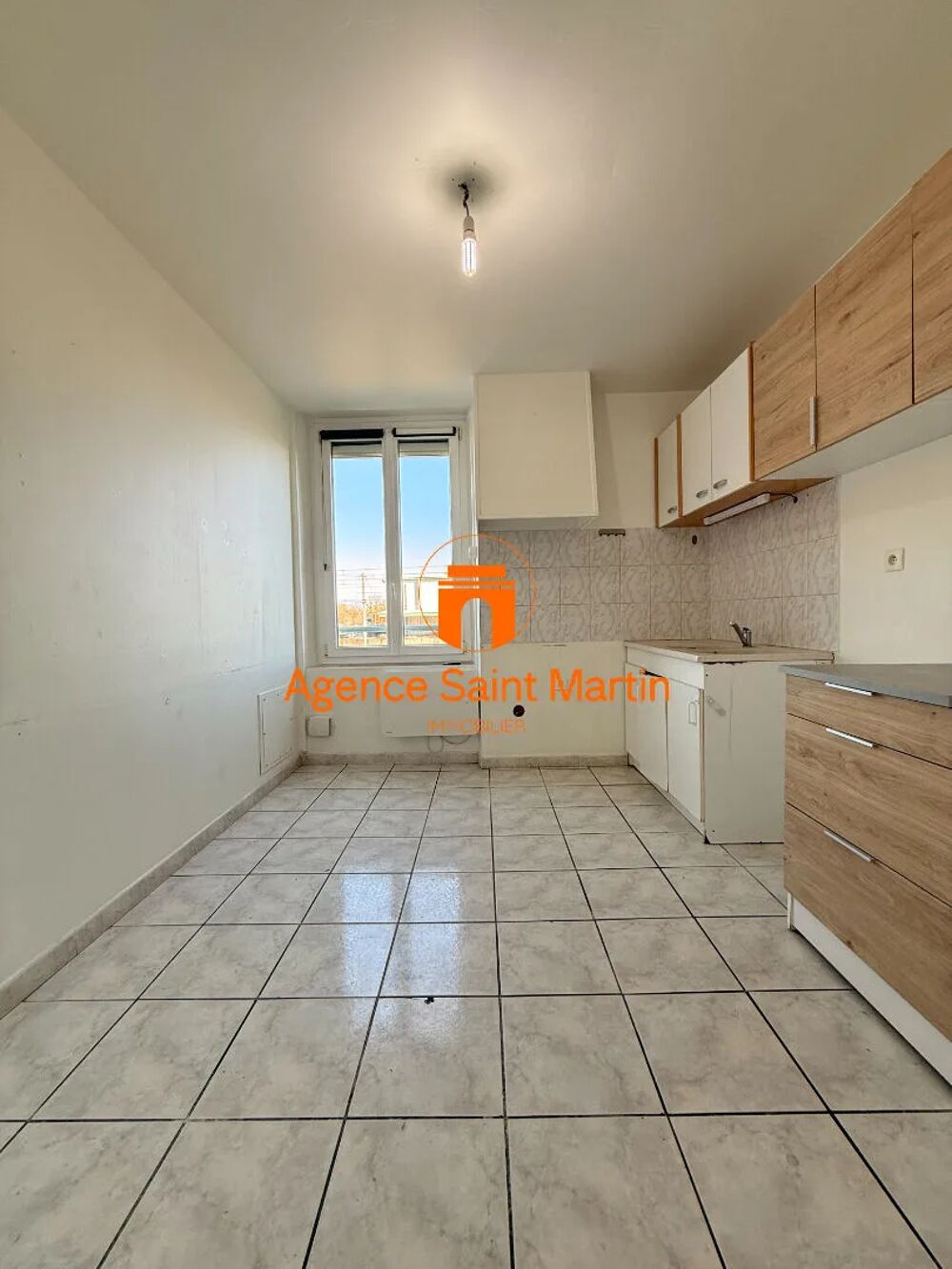 Appartement 3 pièces 61 m² · à Le Teil · 61 m² · 56 000 €