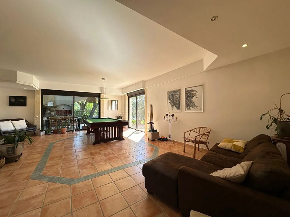 à vendre  Maison Alba-la-Romaine (07400)