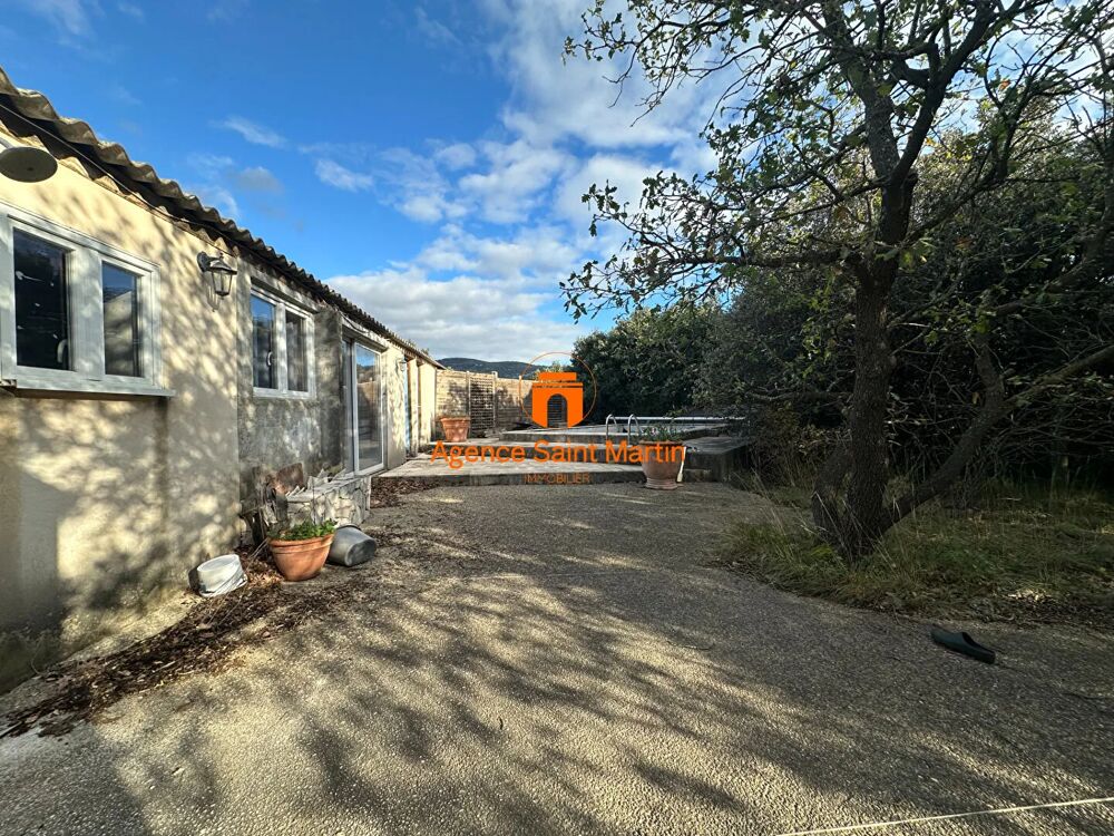 Maison et local professionnel d'nviron170 m2 + dépendances