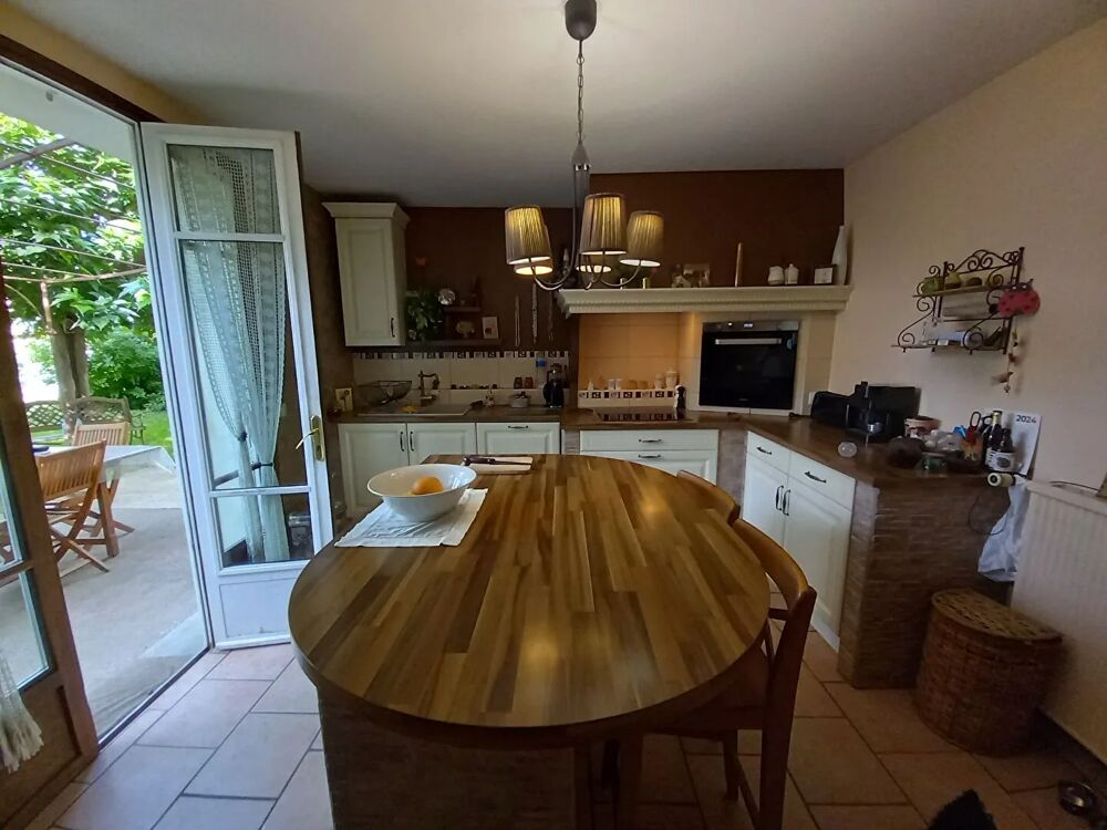 Vente Maison Maison de 130 m² Avec Piscine sur 554 m² de terrain Montélimar