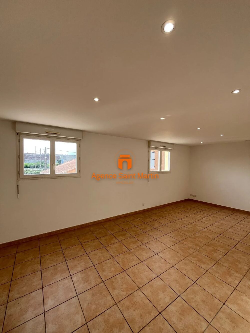 Location Appartement Appartement T3 avec garage proche commodités Montélimar