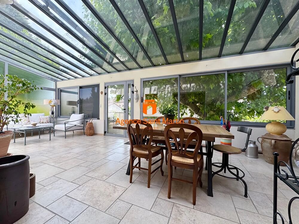 Vente Maison Maison de caractère du début du XXe siècle , Charme & belles prestations , À deux pas du centre-vill Montelimar