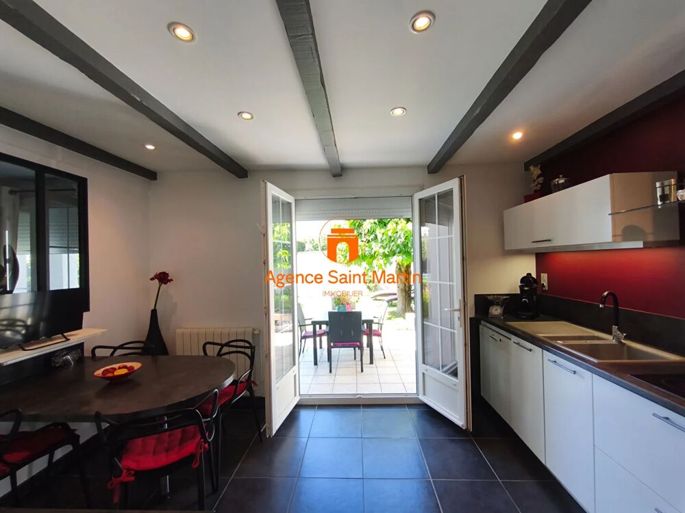 Maison Montelimar 5 pièce(s) 106 m2