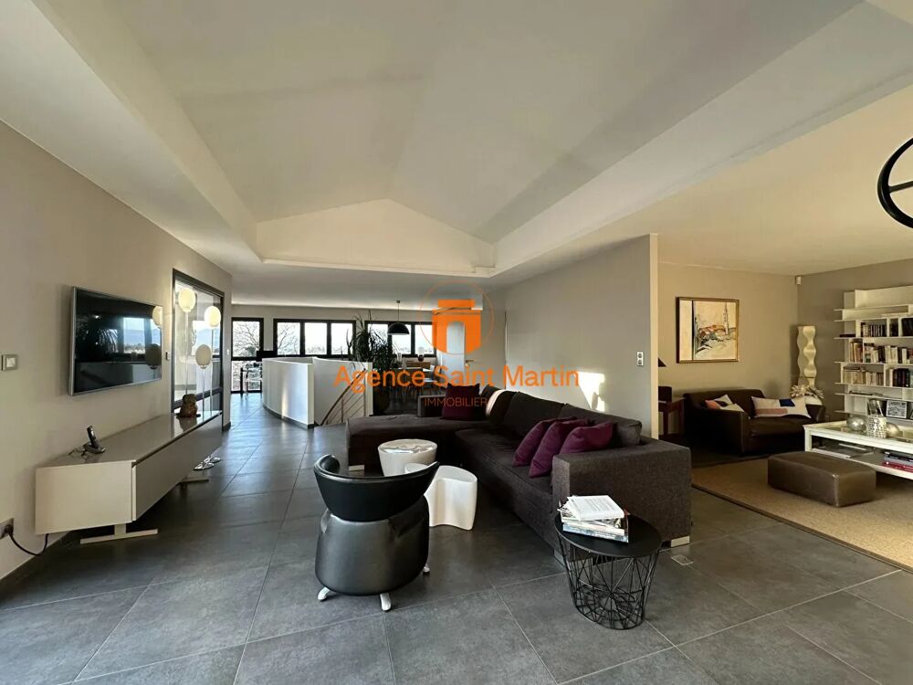 Vente Maison Villa d'Architecte de 216 m² avec Vue Imprenable Montélimar