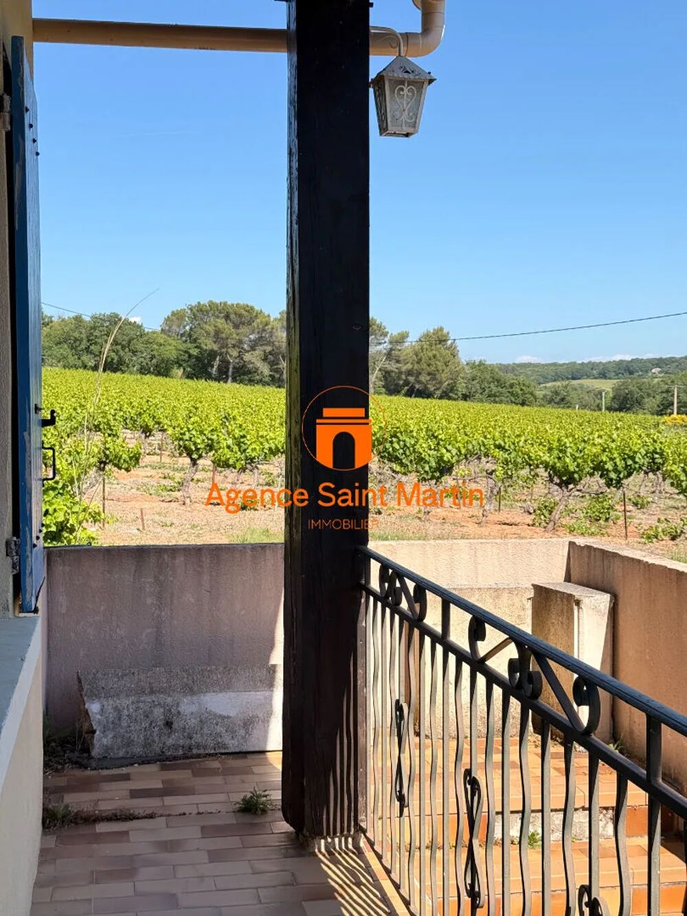 Charmante maison de 190m² au milieu des vignes à Valaurie