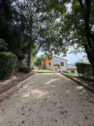  Maison à vendre 6 pièces 169 m²
