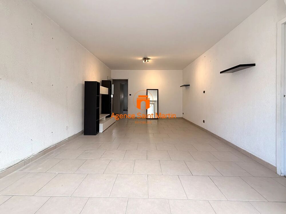 Appartement Refait avec Place de Parking et Terrasse