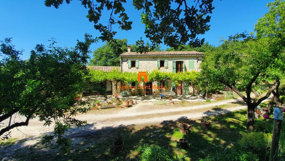 Ferme en pierre