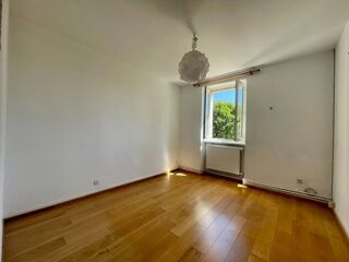  Immeuble à vendre 350 m²