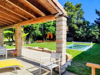  Maison à vendre 8 pièces 167 m²