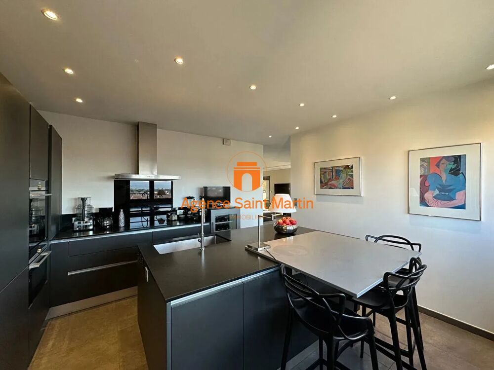 Villa d'Architecte de 216 m² avec Vue Imprenable