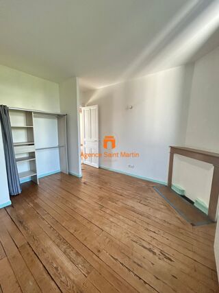  Appartement à louer 3 pièces 55 m²