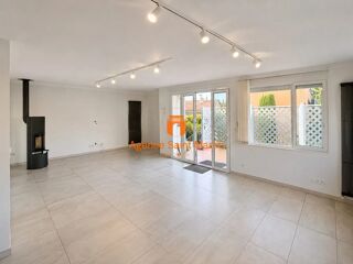  Maison à vendre 12 pièces 230 m²