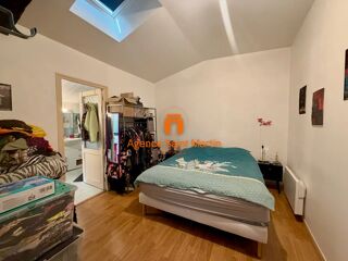  Immeuble à vendre 360 m²