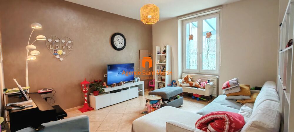 Vente Maison À DEUX PAS DU CENTRE-VILLE ! MAGNIFIQUE MAISON DE VILLE RÉNOVÉE DU XIX SIÈCLE ! 185 m² HABITABLES Montelimar