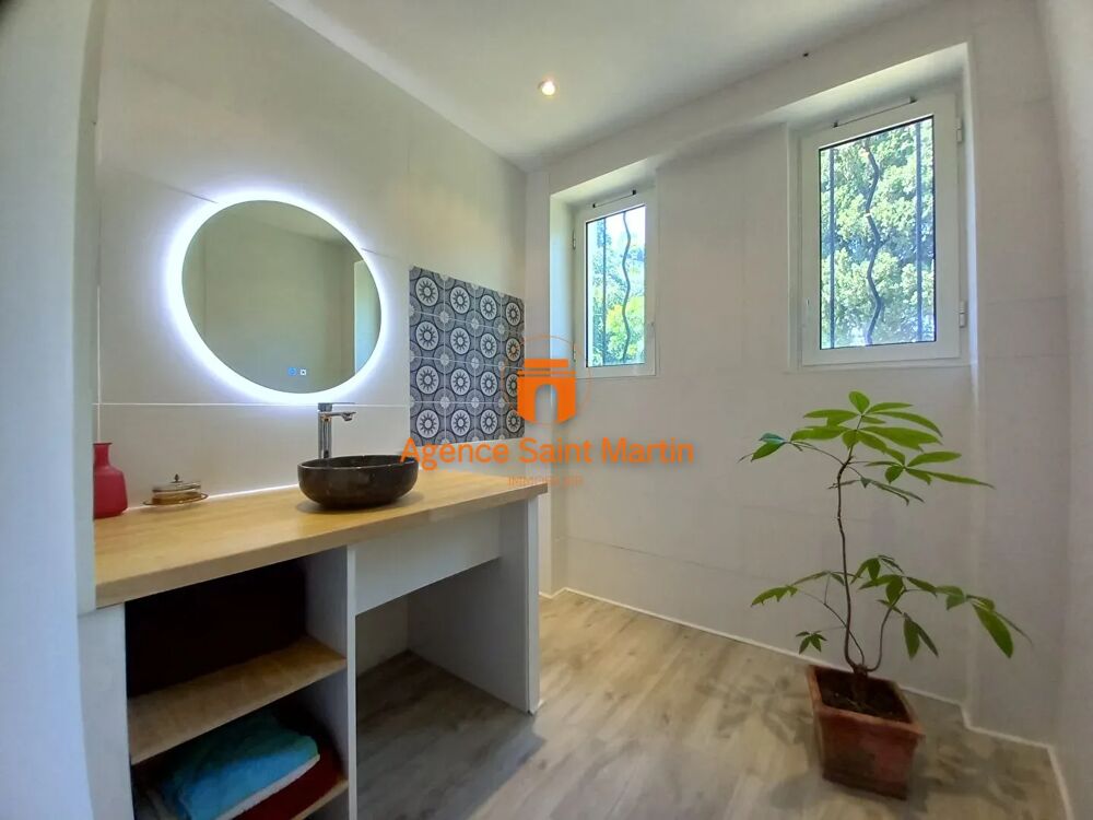 Vente Maison Maison bourgeoise de 190 m² avec 5 chambres Sur 1900 m² de Terrain + Piscine Viviers