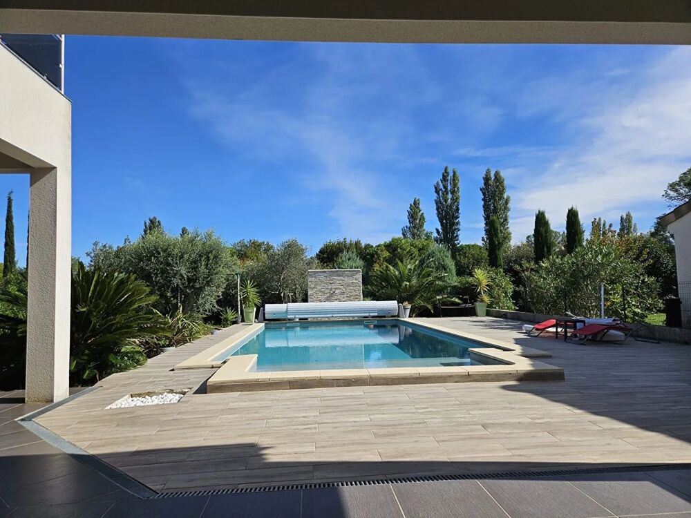 Vente Maison Dans un environnement de qualité, Spacieuse villa Montélimar