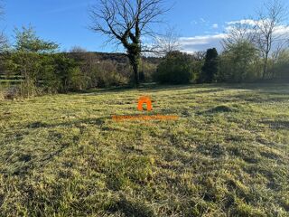 Terrain à vendre 831 m²