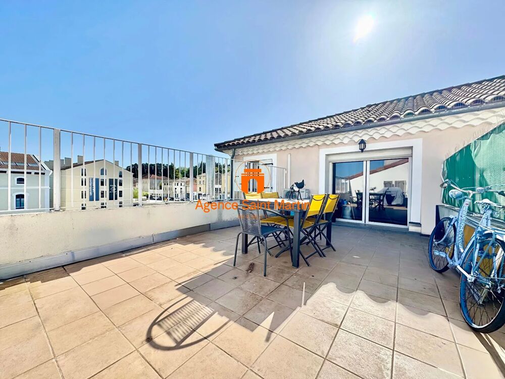 Charmant T3 avec grande terrasse, parking et cave, dans bâtisse de caractère avec ascenseur